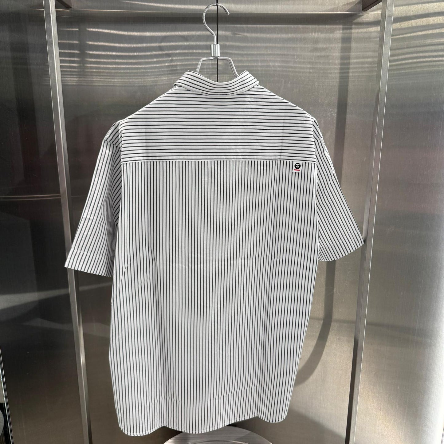 香港代購 專櫃正品 26春夏 Aape 男 AAPENOW 猿人小標徽章簡約舒適休閒條紋短袖襯衫8561