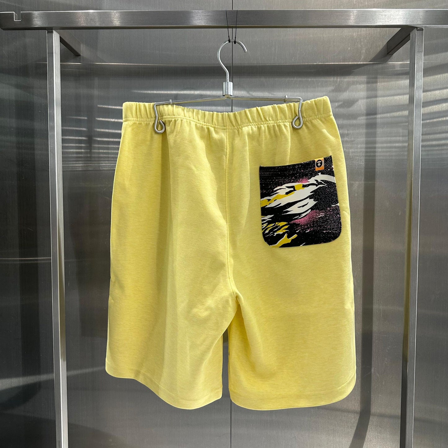 香港代購 專櫃正品 26春夏 Aape 男 猿人徽章迷彩口袋潮流舒適休閒短褲D616