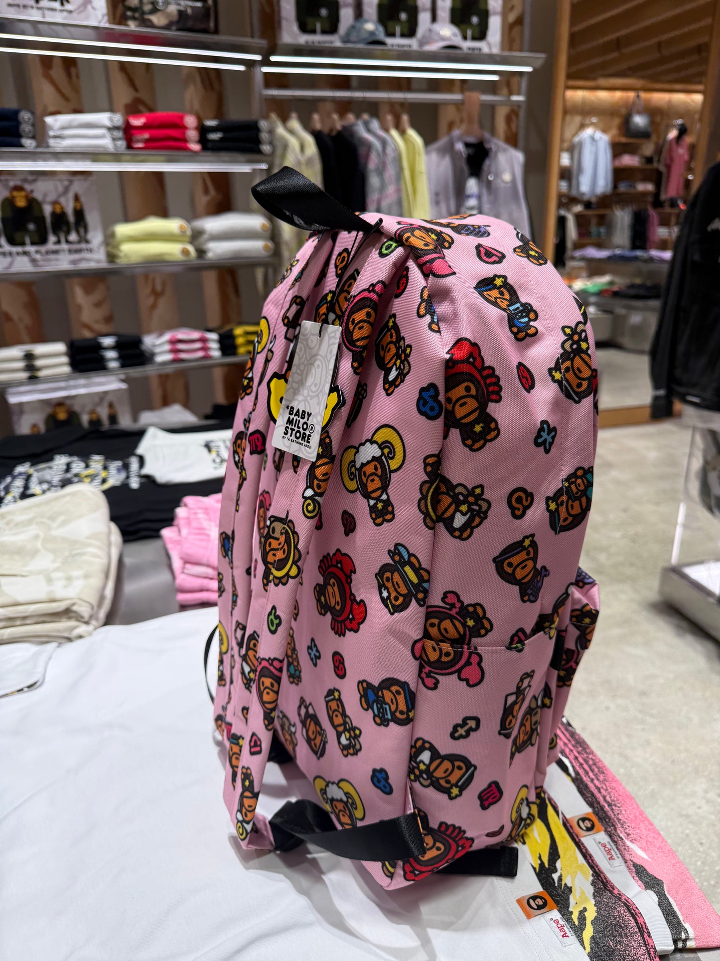 香港代購 專櫃正品 BABY MILO STORE 攝影星座小猴滿版卡通圖案後背包（大號）4224XXR