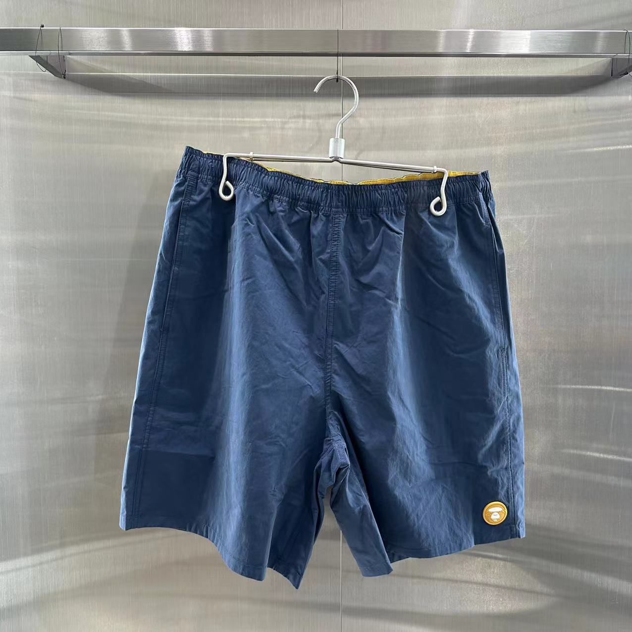 香港直郵 Aape 男裝 25春夏小標徽章潮流撞色休閑短褲B673