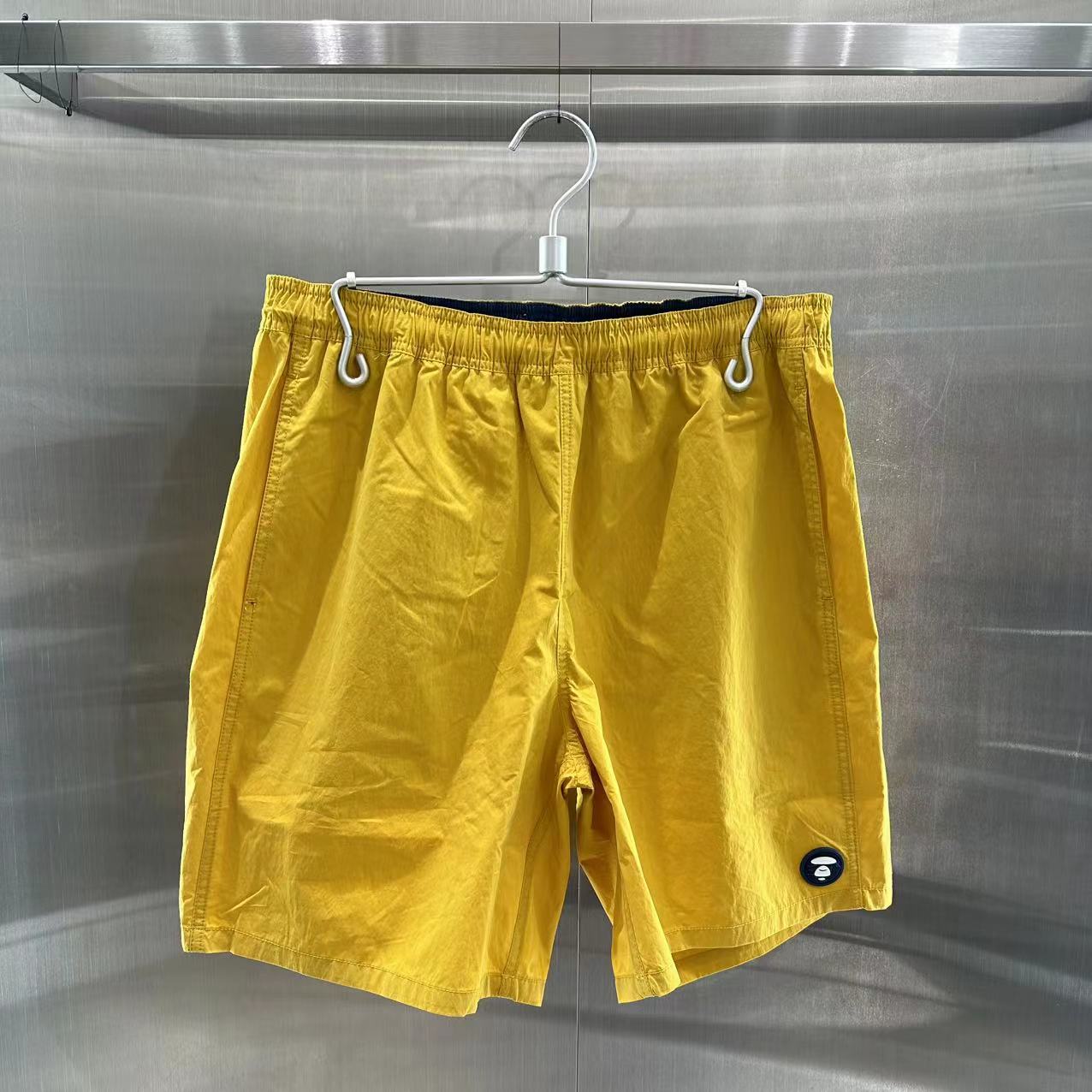 香港直郵 Aape 男裝 25春夏小標徽章潮流撞色休閑短褲B673
