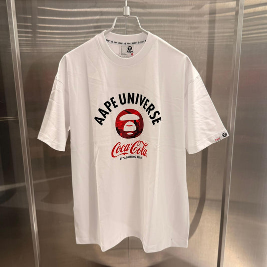 香港代購 專櫃正品 26春夏 Aape 男 可口可樂(COCA-COLA)聯名款猿人迷彩印花短袖T恤9789