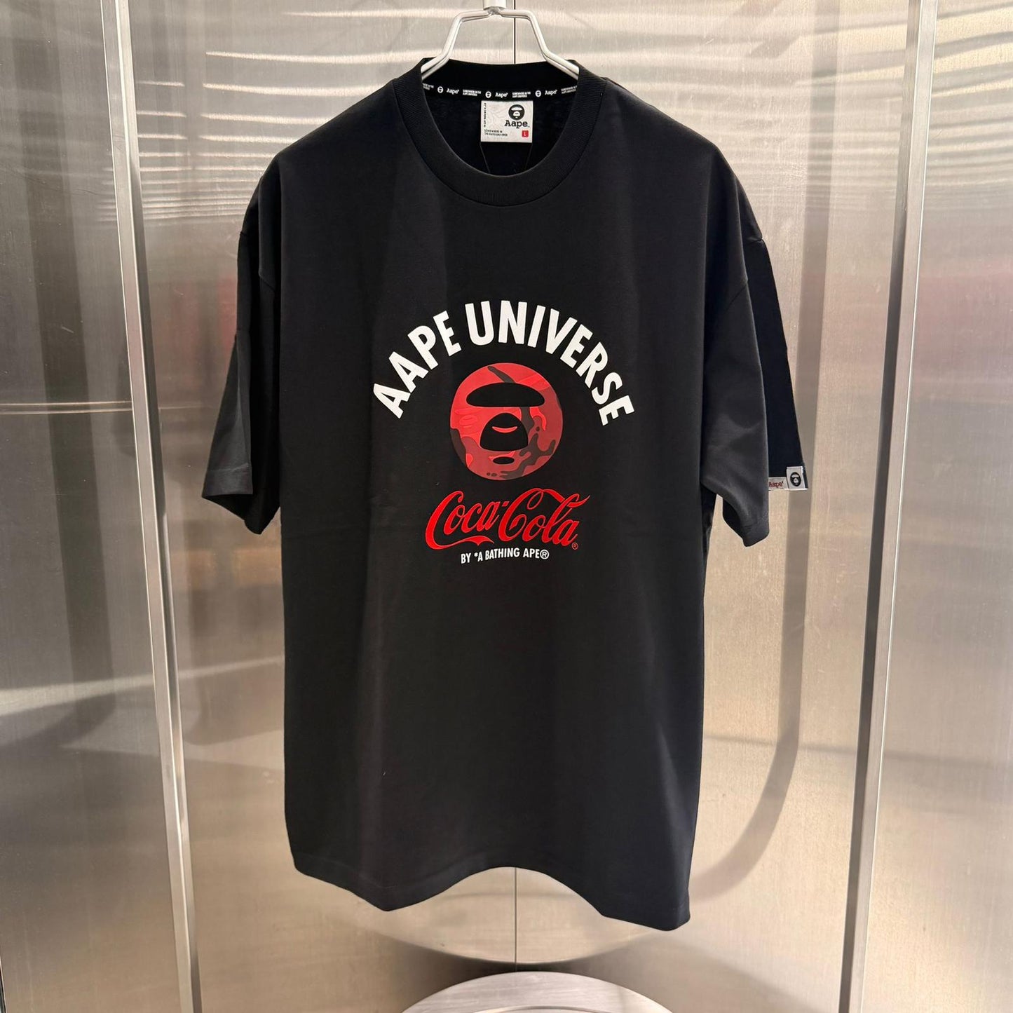 香港代購 專櫃正品 26春夏 Aape 男 可口可樂(COCA-COLA)聯名款猿人迷彩印花短袖T恤9789