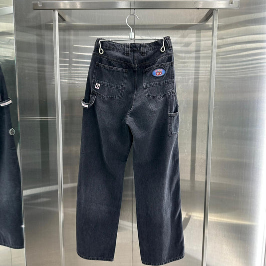 香港直郵 專櫃正品 Aape 26春夏 女  猿人刺繡徽章水洗做舊牛仔長褲D620
