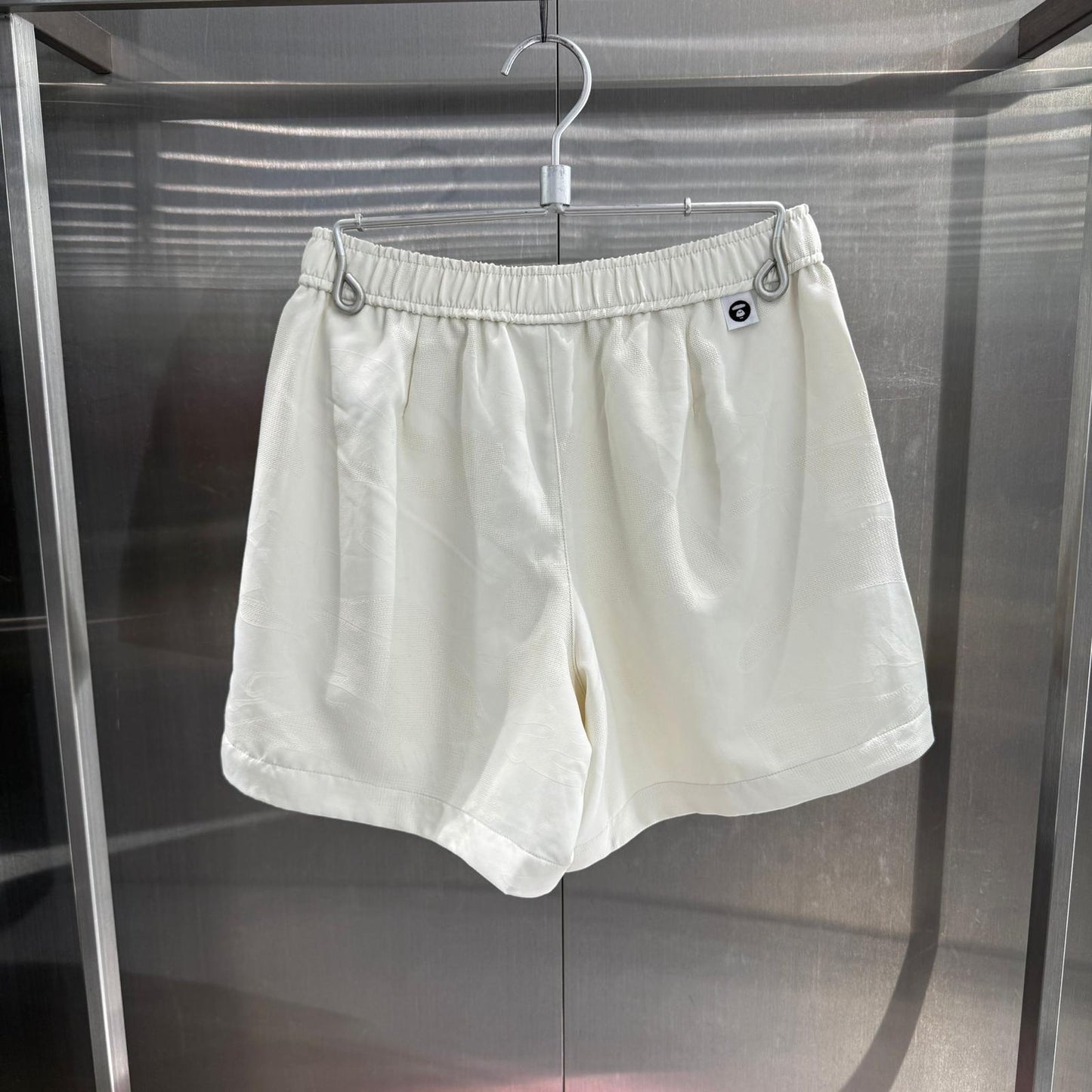 香港代購 專櫃正品 26春夏 Aape 女 AAPEUNVS 心型猿人刺繡徽章潮流迷彩休閒短褲D623