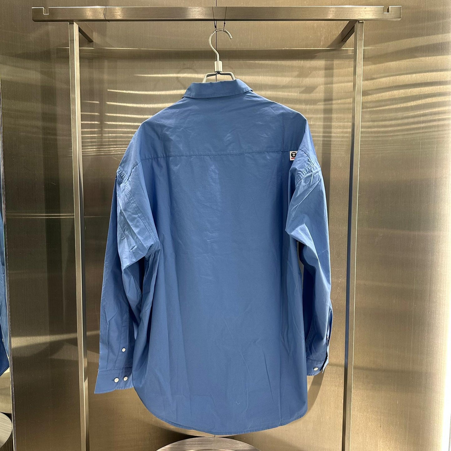 香港直郵 專櫃正品 Aape 26春夏 AAPENOW 猿人小標徽章舒適休閒條紋長袖襯衫8557