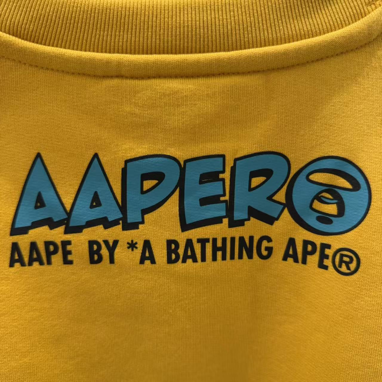 香港直郵 Aape 25秋冬 男 猿人軍團印花休閑潮流薄絨圓領衛衣C367