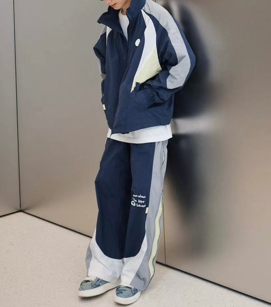 香港直郵 Aape 男装 26秋冬猿人徽章撞色拼接可拆卸帽夹克外套7817 Aapeunvs moonface jacket AAPLJM7817XXR