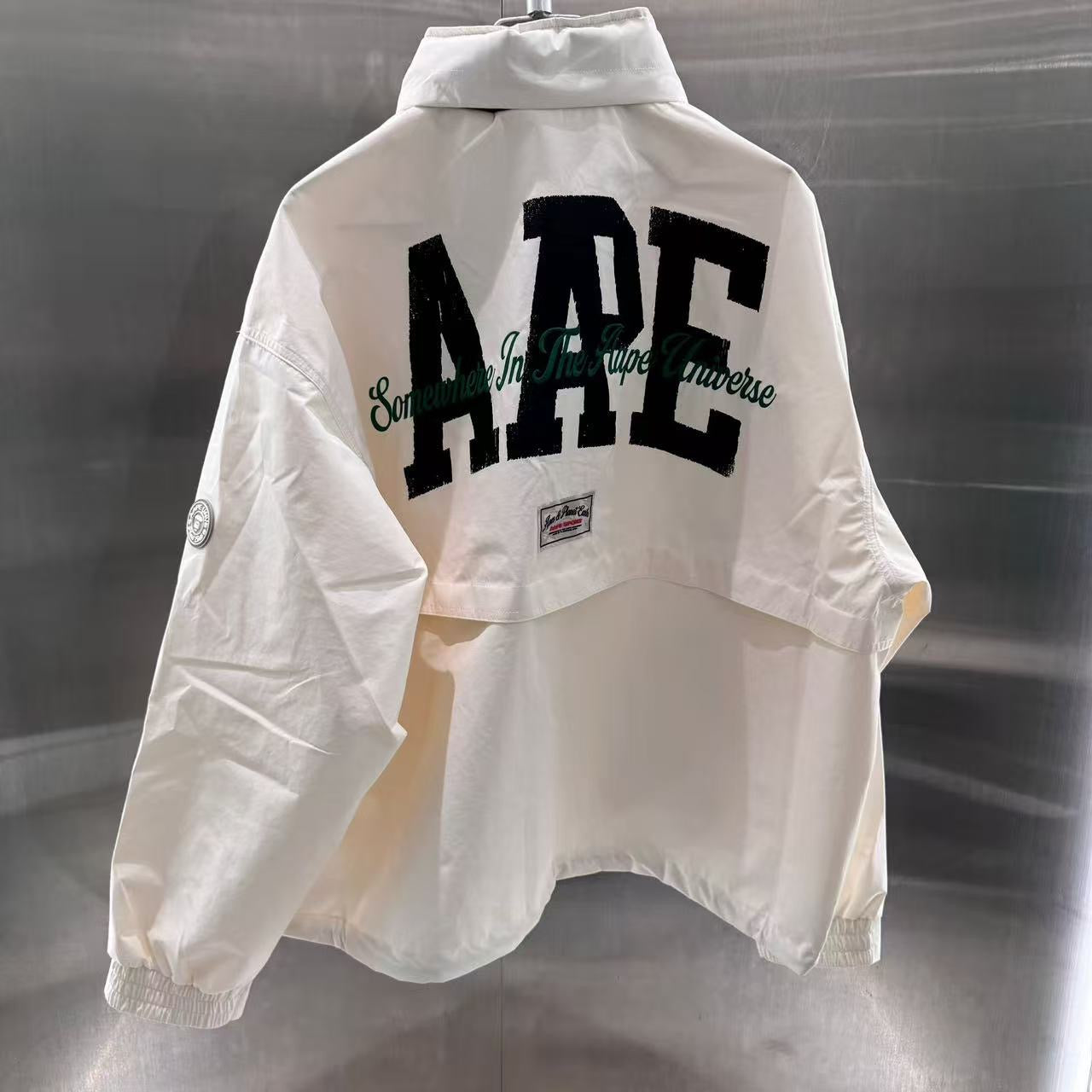 香港直郵 專櫃正品 Aape 男裝 26春夏猿人徽章字母刺繡可拆卸帽薄夾克外套7771