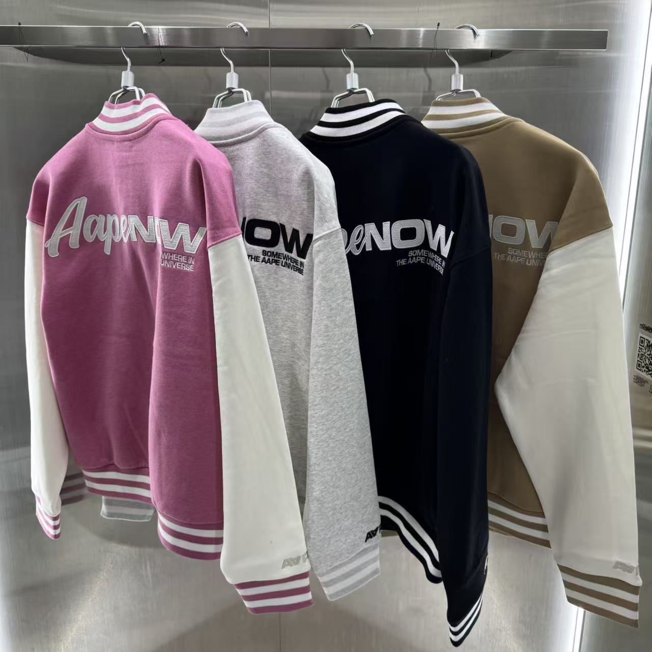 香港直郵 Aape 25秋冬 男 猿人徽章潮流休閑薄絨衛衣棒球服外套C360