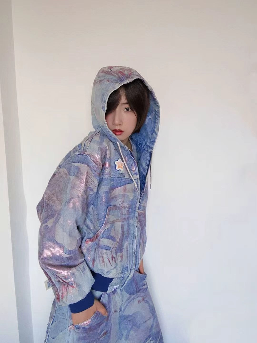 Aape 女装 26秋冬闪粉星星章珠光渐变牛仔连帽夹克外套7825