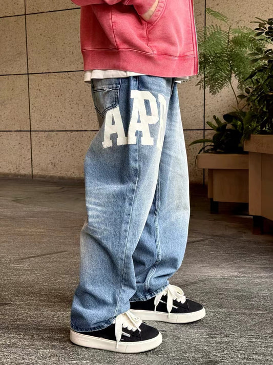 香港直郵 Aape 26春夏 男 字母刺繡印花水洗寬松直筒牛仔長褲C689