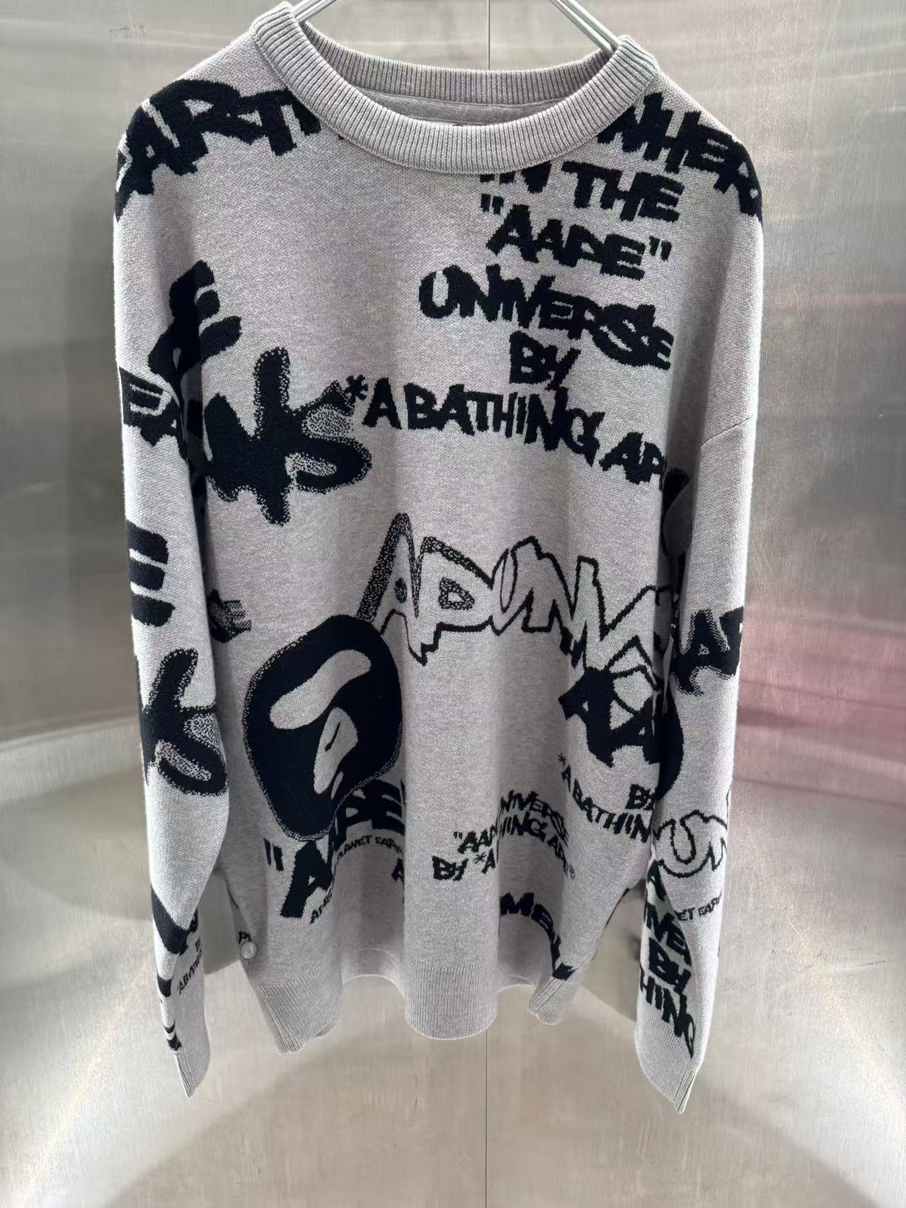 香港代購 專櫃正品 Aape男裝 26春夏 街頭字母塗鴉噴墨效果圓領針織衫D362