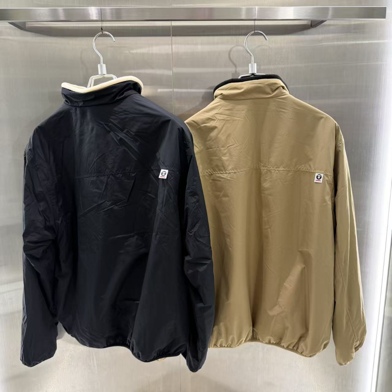 香港直郵 Aape 25秋冬 男 小標徽章休閑潮流雙面穿絨面夾克外套7732