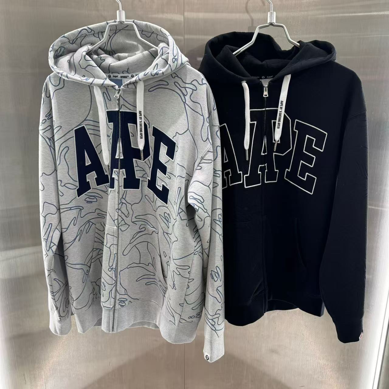 香港直郵 專櫃正品 Aape 26春夏 男 猿人字母刺繡迷彩連帽拉鏈衛衣外套D349