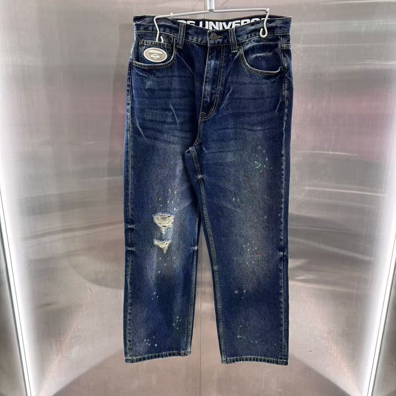 香港代購 專櫃正品 26春夏 Aape 男 AAPEUNVS 猿人刺繡徽章潑墨水洗做舊牛仔褲D642